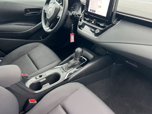 Used 2023 Toyota Corolla LE image 16