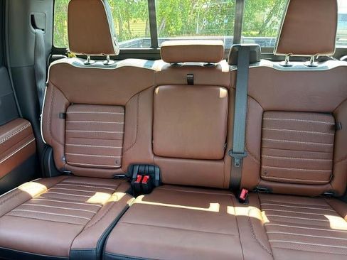 Used 2026 GMC Sierra 1500 Denali Ultimate AWD/4WD image 39