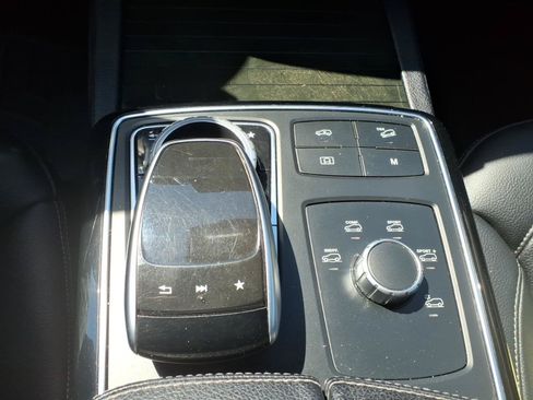 Used 2019 Mercedes-Benz GLE 43 AMG 4MATIC image 29