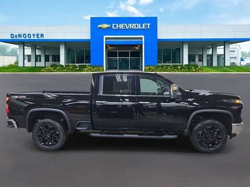 New 2026 Chevrolet Silverado 2500 LTZ w/ LTZ Premium Package image 5