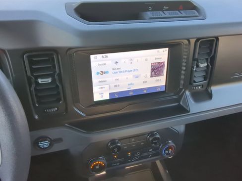 Used 2022 Ford Bronco 2-Door image 27