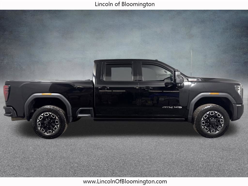 Used 2024 GMC Sierra 2500 AT4 w/ AT4 Premium Plus Package AWD/4WD image 8