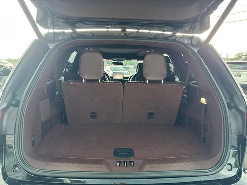 Used 2024 Lincoln Aviator Black Label w/ Dynamic Handling Package AWD/4WD image 28