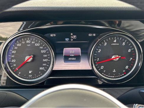 Used 2019 Mercedes-Benz E 300 4MATIC image 3