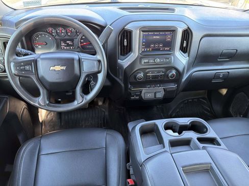 Used 2020 Chevrolet Silverado 2500 W/T w/ WT Fleet Convenience Package image 7