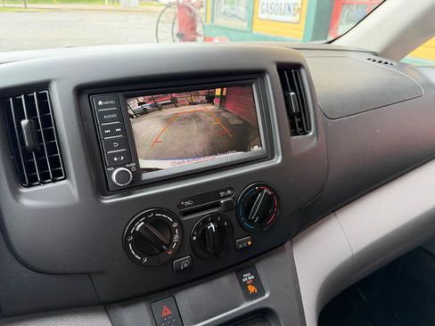 Used 2020 Nissan NV200 SV FWD image 22