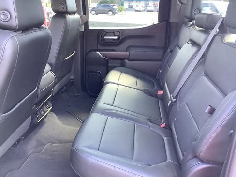Used 2020 GMC Sierra 1500 SLT image 9