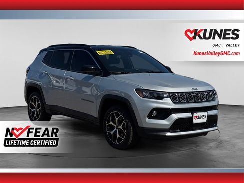 Used 2025 Jeep Compass Limited AWD/4WD image 1
