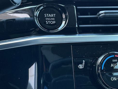 New 2025 Nissan Pathfinder SV image 34