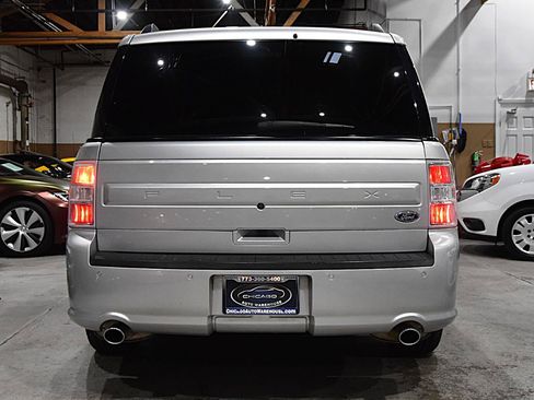 Used 2018 Ford Flex SE FWD image 5