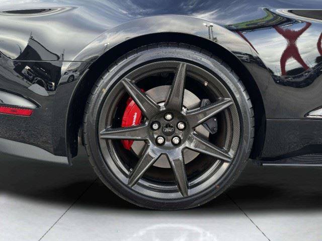 Used 2021 Ford Mustang Shelby GT500 w/ Carbon Fiber Track Pack RWD image 54