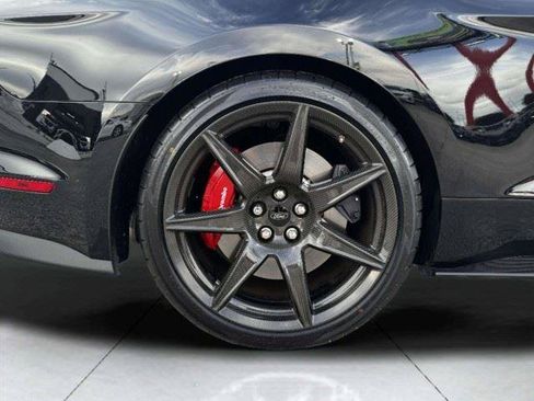 Used 2021 Ford Mustang Shelby GT500 w/ Carbon Fiber Track Pack RWD image 54