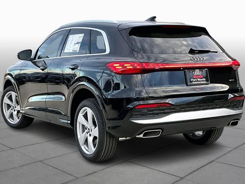 New 2025 Audi Q5 Premium Plus image 12