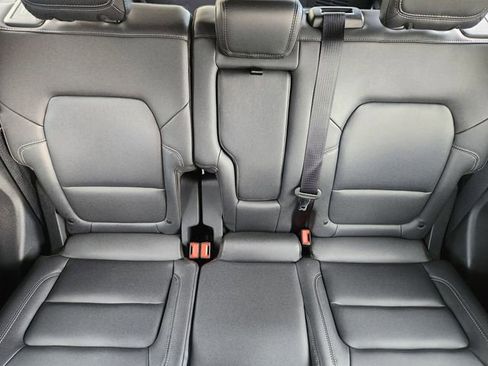 New 2025 Ford Bronco Badlands image 14