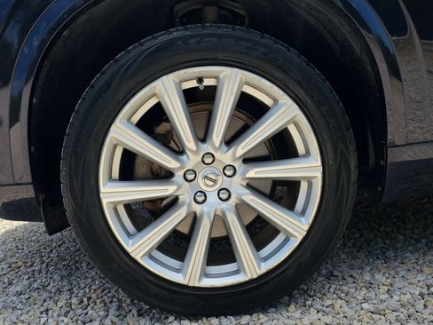 Used 2016 Volvo XC90 T6 Inscription w/ Protection Package Plus AWD/4WD image 9
