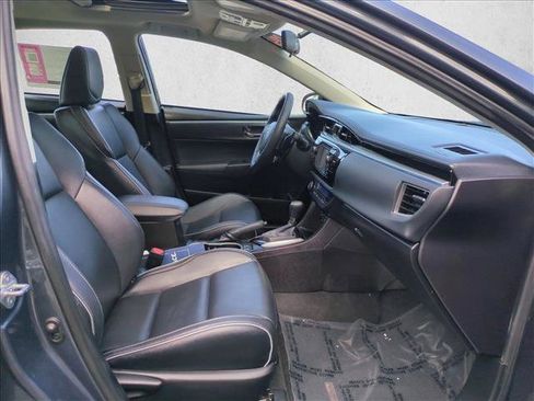 Used 2015 Toyota Corolla S Premium image 21
