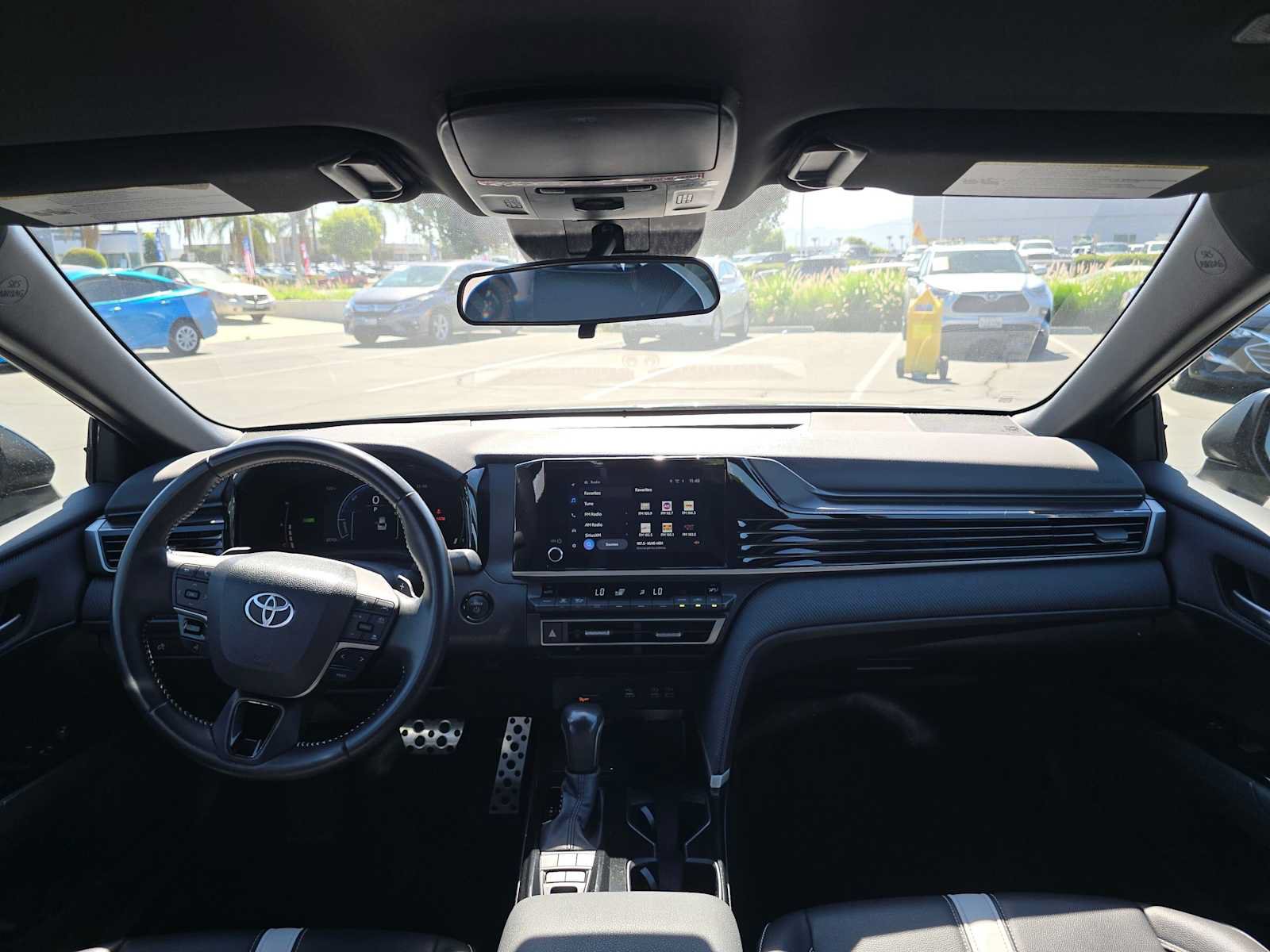 Certified 2025 Toyota Camry SE FWD image 18