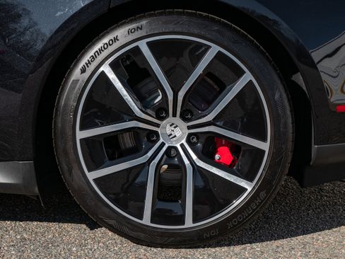 Used 2025 Porsche Taycan 4S image 20