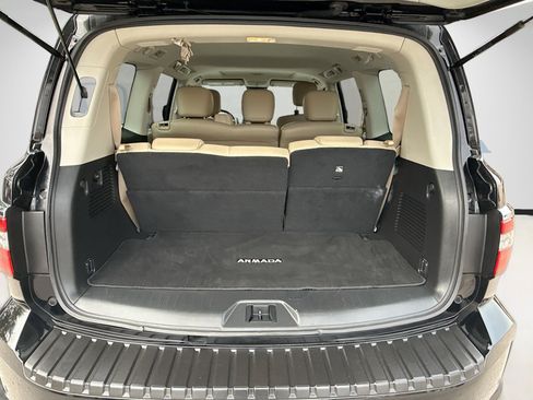Used 2022 Nissan Armada SL image 28