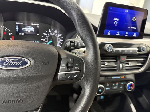 Used 2022 Ford Escape SE AWD/4WD image 13