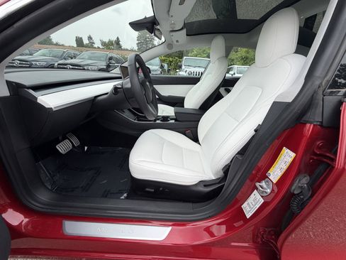 Used 2020 Tesla Model 3 Performance AWD/4WD image 12