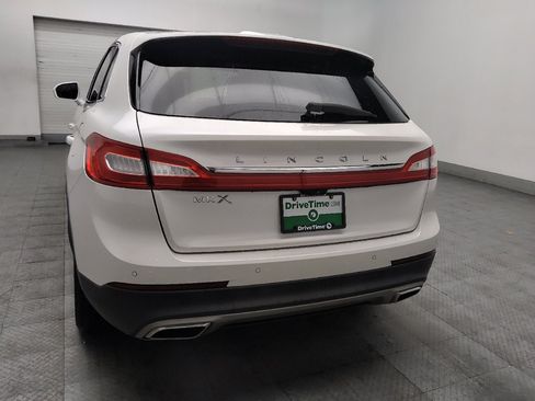 Used 2018 Lincoln MKX Reserve FWD image 6
