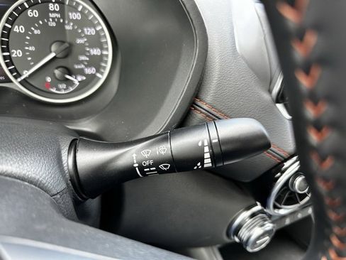 New 2025 Nissan Sentra SR w/ Midnight Edition image 29