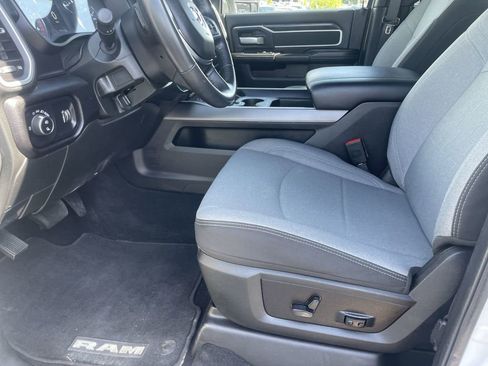 Used 2024 RAM 2500 Big Horn w/ Off Road Package AWD/4WD image 9