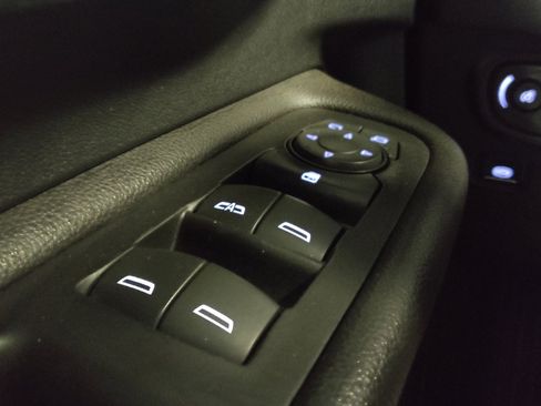 Used 2023 GMC Terrain SLT AWD/4WD image 27