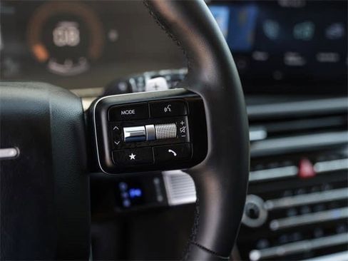 Certified 2025 Hyundai Santa Fe SE w/ Tow & Go Package image 15