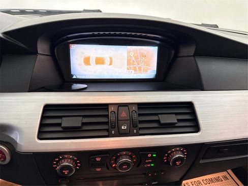 Used 2006 BMW M5 image 33