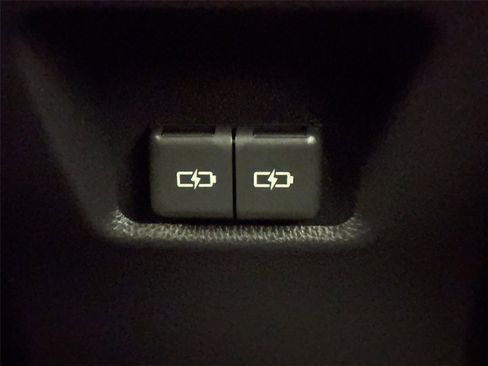 Certified 2024 Toyota RAV4 XLE Premium image 36