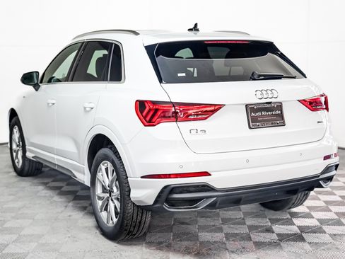 New 2025 Audi Q3 2.0T Premium image 2