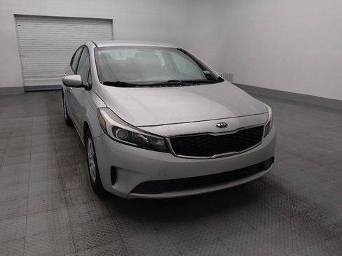 Used 2017 Kia Forte LX FWD image 14