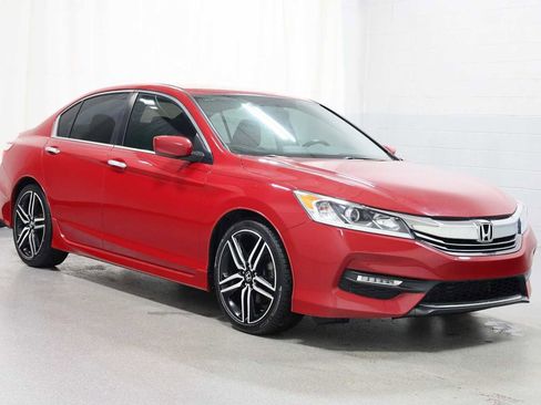 Used 2016 Honda Accord Sport image 13