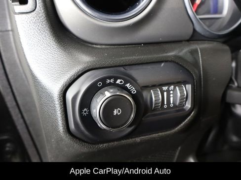 Used 2022 Jeep Wrangler Unlimited Rubicon image 23