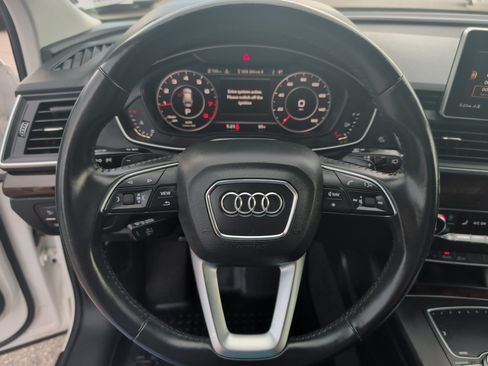 Used 2018 Audi Q5 2.0T Premium Plus w/ Premium Plus Package AWD/4WD image 18
