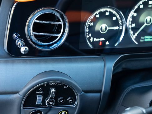Certified 2021 Rolls-Royce Ghost AWD/4WD image 20