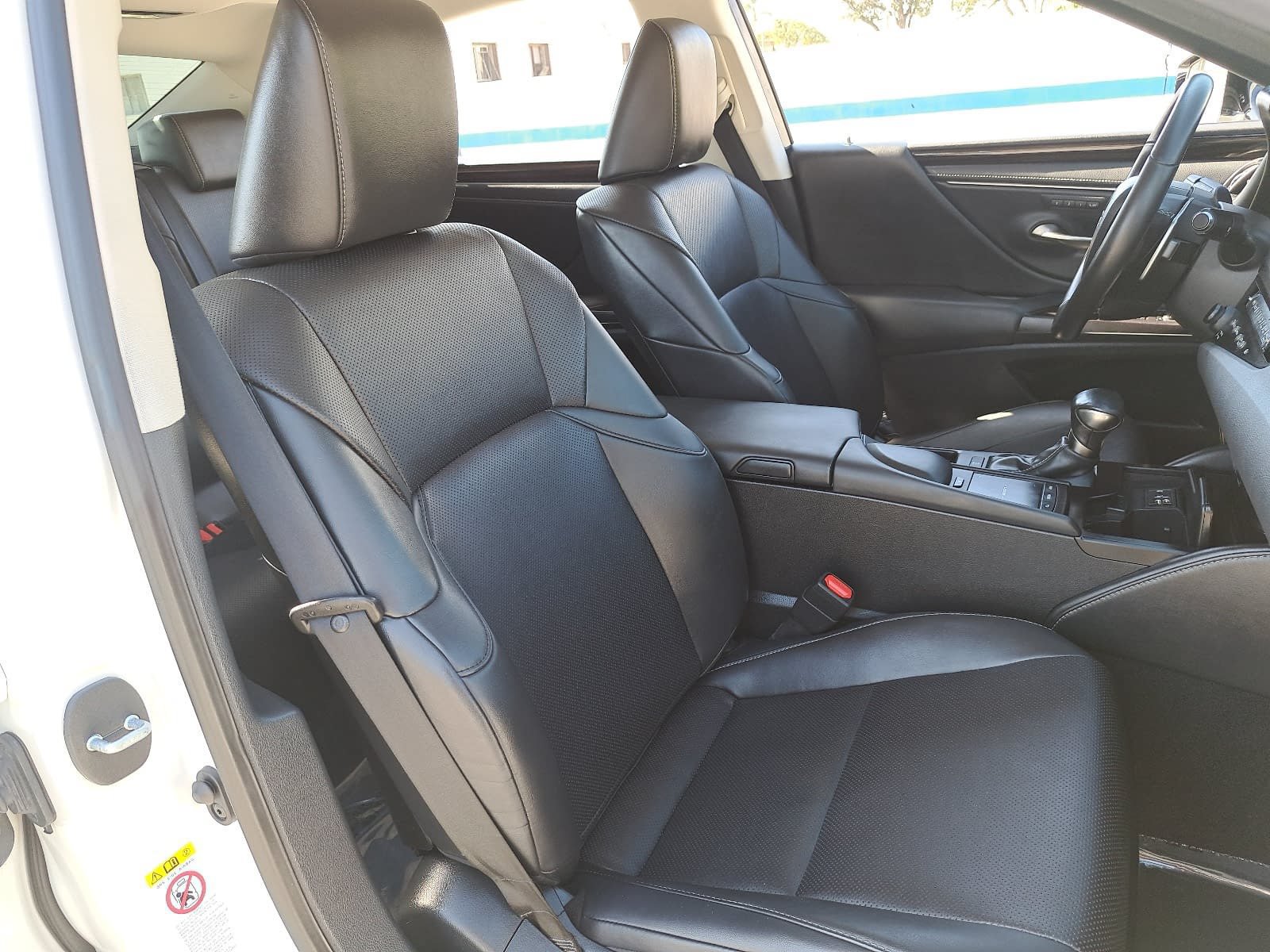 Used 2019 Lexus ES 350 w/ Premium Package FWD image 10
