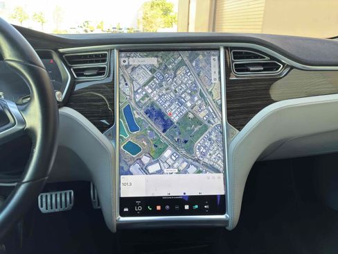 Used 2016 Tesla Model S 90D AWD/4WD image 23
