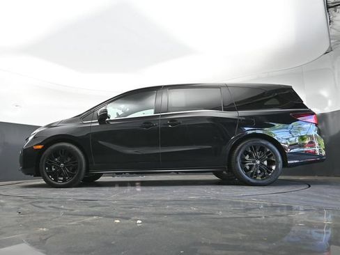 Used 2025 Honda Odyssey Sport-L image 46