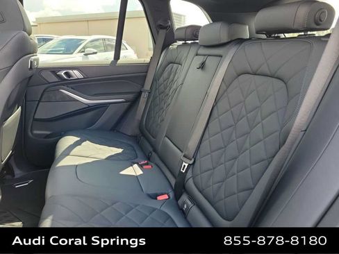 Used 2024 BMW X5 sDrive40i w/ Premium Package RWD image 19