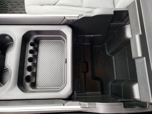 Used 2021 RAM 1500 Big Horn AWD/4WD image 24