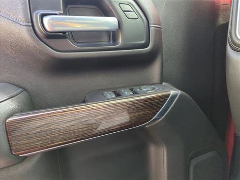 Used 2021 GMC Sierra 1500 SLE image 22