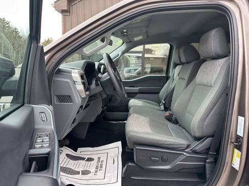 Used 2023 Ford F150 XLT image 11