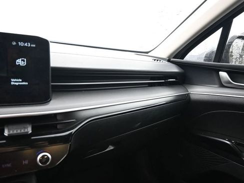 Used 2025 Kia K5 LXS image 28