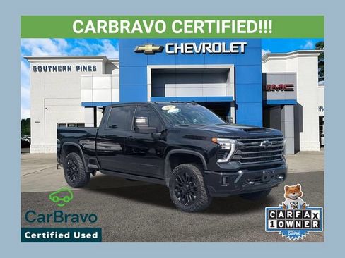 Used 2026 Chevrolet Silverado 2500 High Country w/ Midnight Edition AWD/4WD image 1