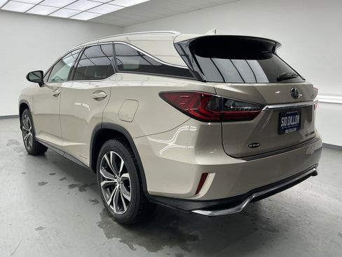 Used 2018 Lexus RX 450hL Premium image 6