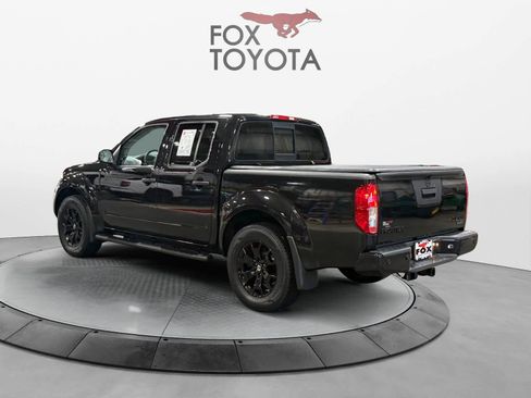 Used 2019 Nissan Frontier SV w/ Value Truck Package image 4