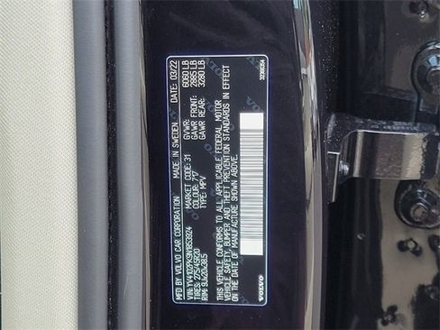 Used 2022 Volvo XC90 T5 Momentum w/ Climate Package image 34